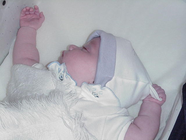 THIS EAR FEELS FLUFFY!!